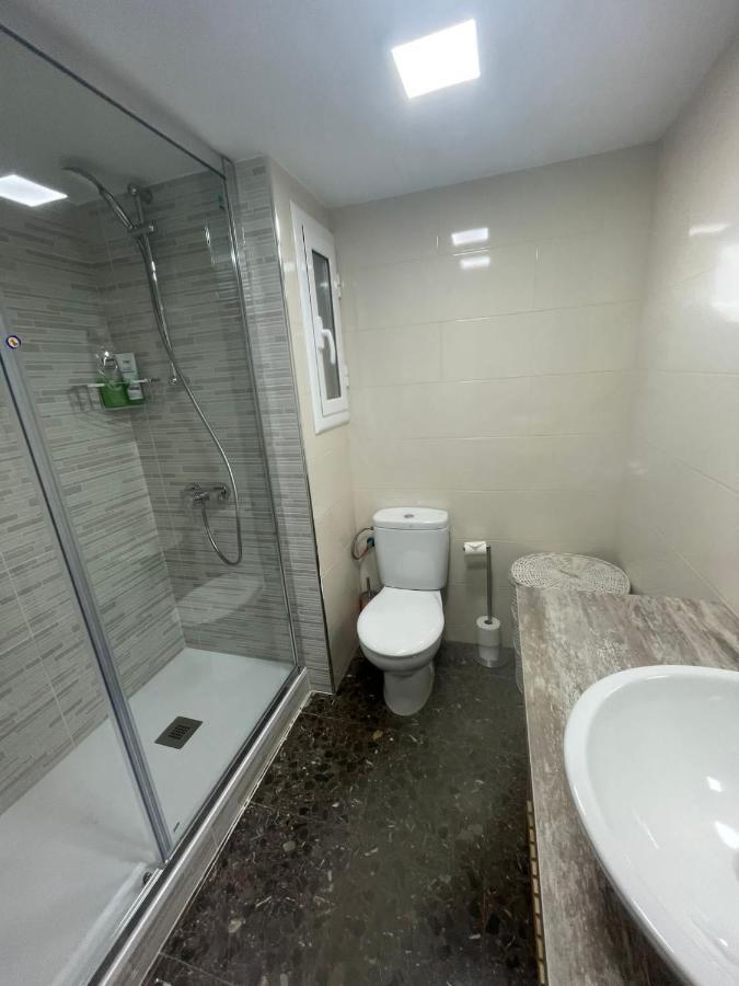 Family-Friendly Home In Central Barcelona 4Bdr Екстер'єр фото
