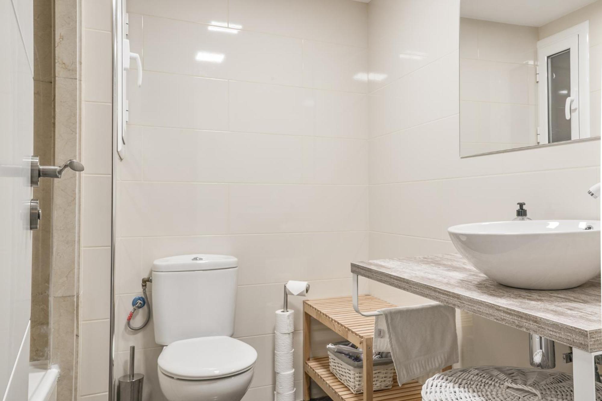 Family-Friendly Home In Central Barcelona 4Bdr Екстер'єр фото